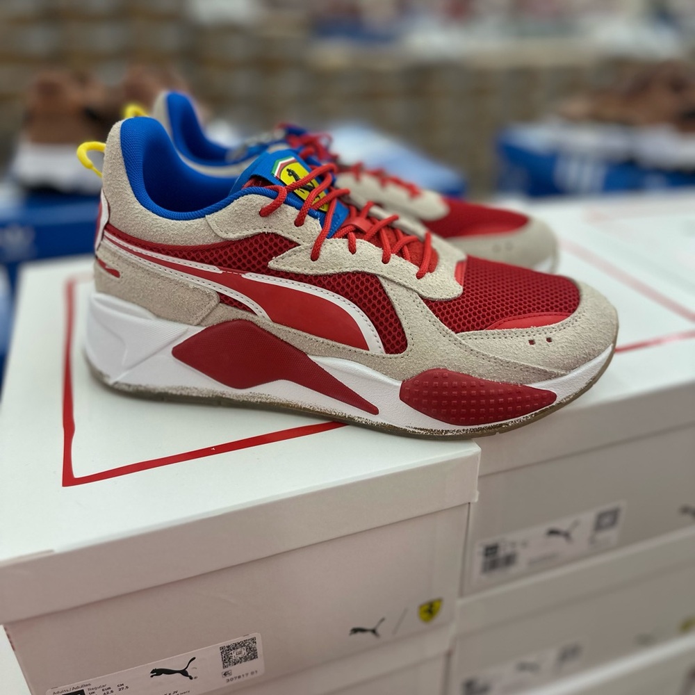 Puma Ferrari Red Cream Sneakers with Breathable Mesh and Dynamic Design - Picture 3 of 3